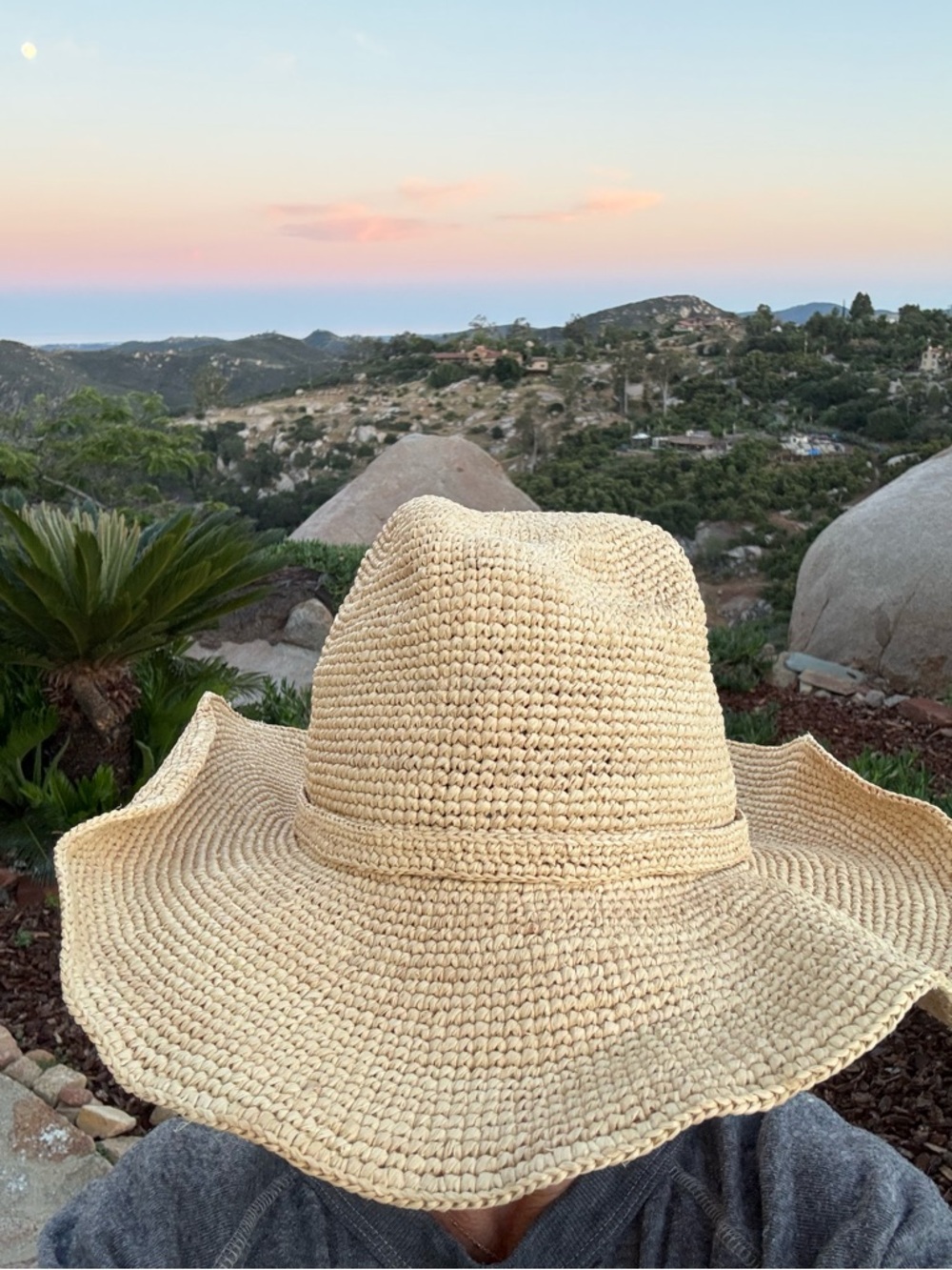 Janessa Leone packable Sacha Hat in Natural never worn - Picture 11 of 13